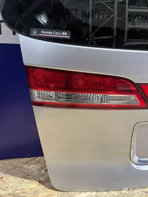 Дверь багажника Honda Elysion RR1 K24A - миниатюра 6
