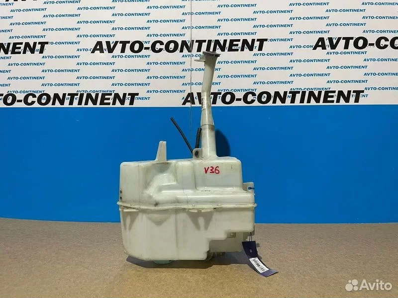 Бачок стеклоомывателя Nissan Skyline V36 VQ25HR - изображение 1