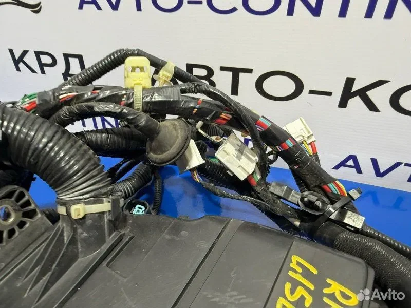 Блок предохранителей Honda Stepwgn RP3 L15B - миниатюра 10