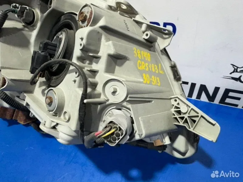 Фара левая Toyota Crown GRS183 3GR - миниатюра 7