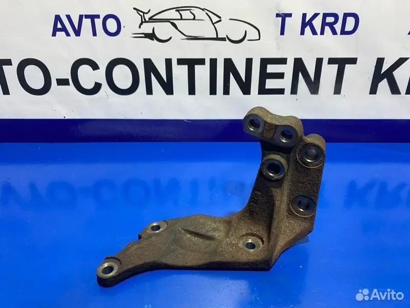 Крепление подушки двигателя заднее Toyota Alphard - миниатюра 2