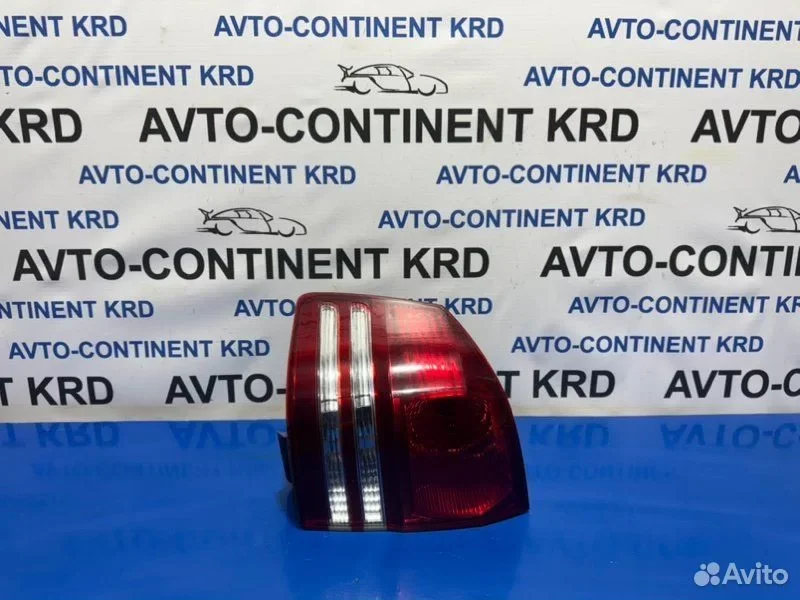 Стоп правый Toyota Alphard ANH10 2AZ - изображение 1