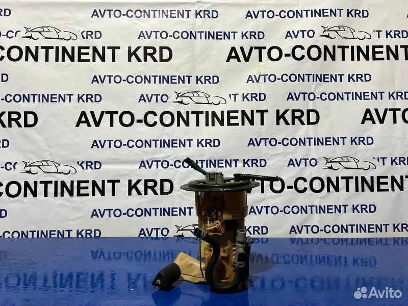 Топливный насос Toyota Alphard MNH15 1MZ - изображение 1