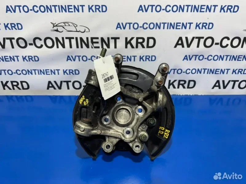 Поворотный кулак задний правый Honda Elysion RR1 - миниатюра 4