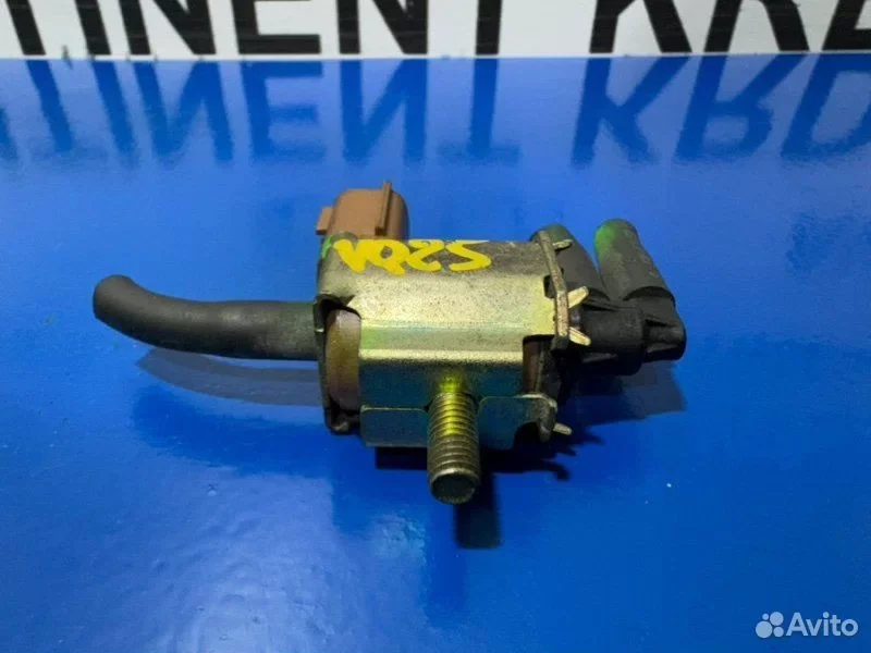 Вакуумный клапан Nissan Skyline V35 VQ25DD - миниатюра 2