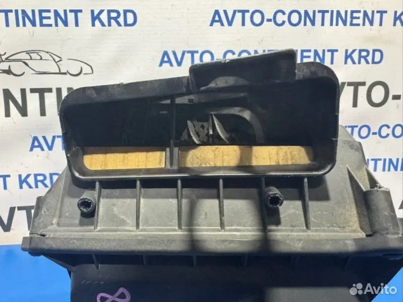 Корпус воздушного фильтра audi A4 8ED BGB - миниатюра 5