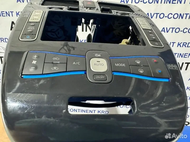 Блок управления климат-контролем Nissan Leaf ZE0 - миниатюра 7