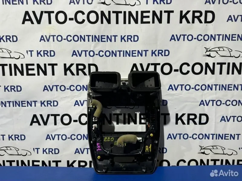 Блок управления климат-контролем Nissan Leaf ZE0 - миниатюра 9