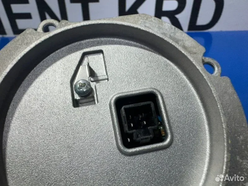 Блок розжига ксенона Nissan Leaf AZE0 EM57 - миниатюра 5