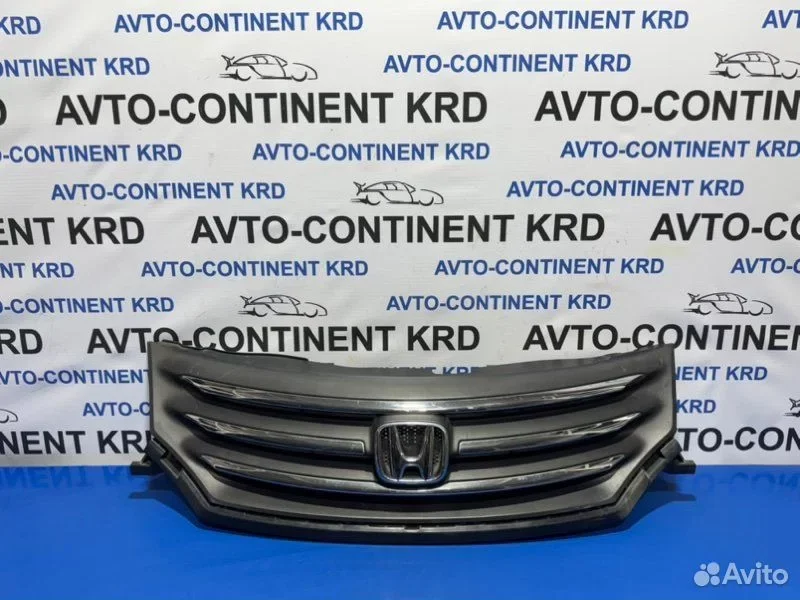 Решетка радиатора Honda Freed GB3 L15A - изображение 1