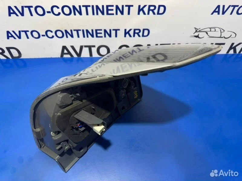 Стоп правый Toyota Vellfire GGH25 2GR - миниатюра 3