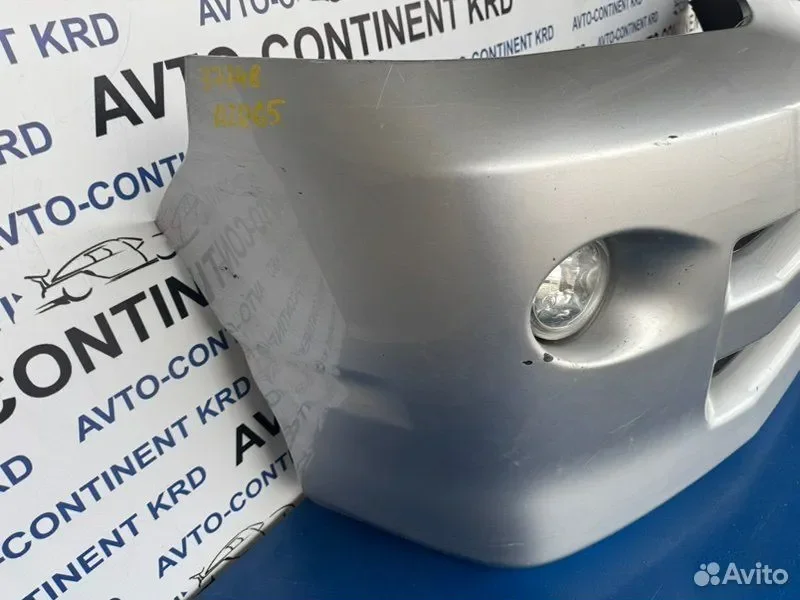 Бампер передний Toyota Noah AZR65 1AZ - миниатюра 2