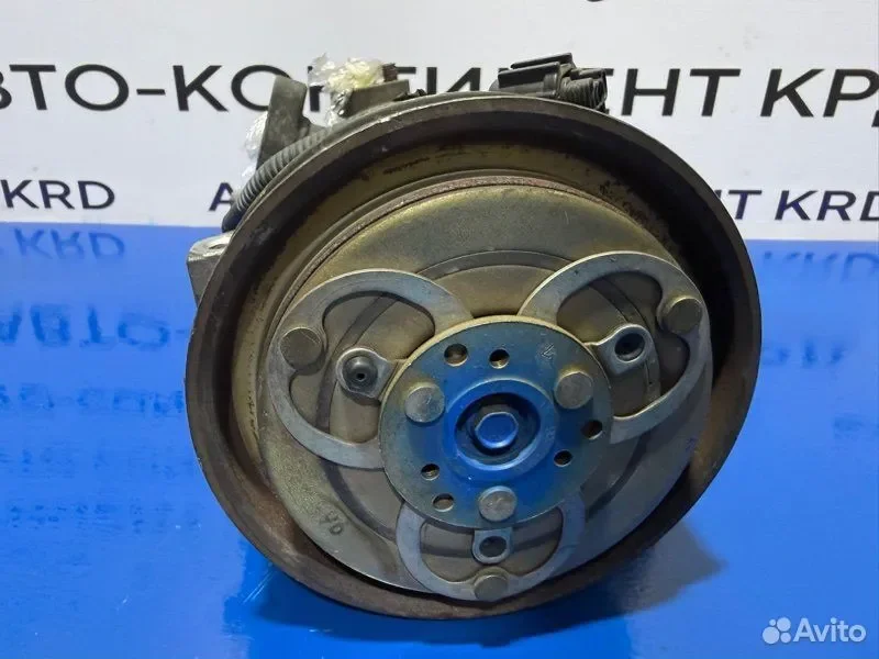 Компрессор кондиционера Nissan Serena PC24 SR20 - миниатюра 2