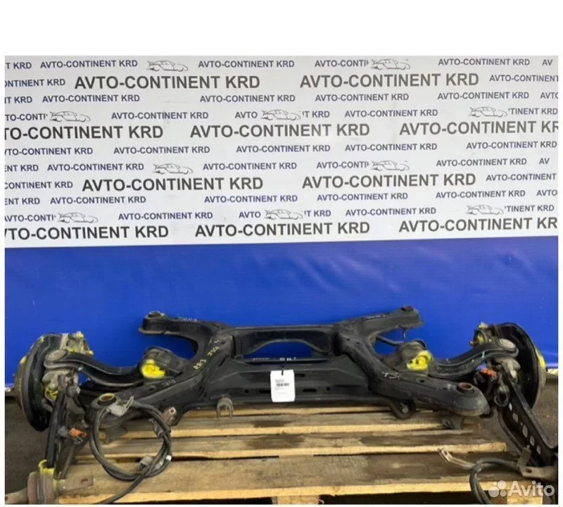 Балка подвески задняя Honda Elysion RR3 J30A - изображение 1