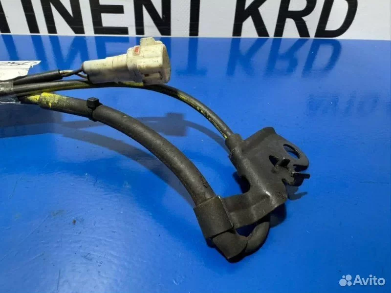 Датчик abs передний правый Toyota Avensis AZT250 - миниатюра 3