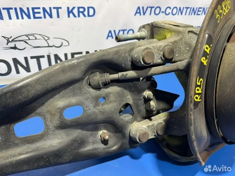 Поворотный кулак задний правый Honda Elysion RR5 - миниатюра 5
