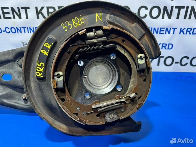 Поворотный кулак задний правый Honda Elysion RR5 - миниатюра 6