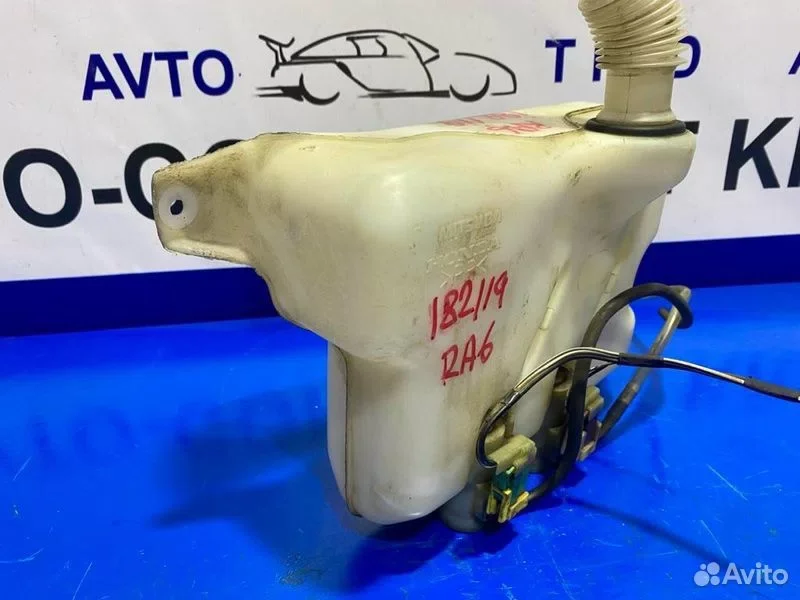 Бачок стеклоомывателя Honda Odyssey RA6 F23A - миниатюра 3