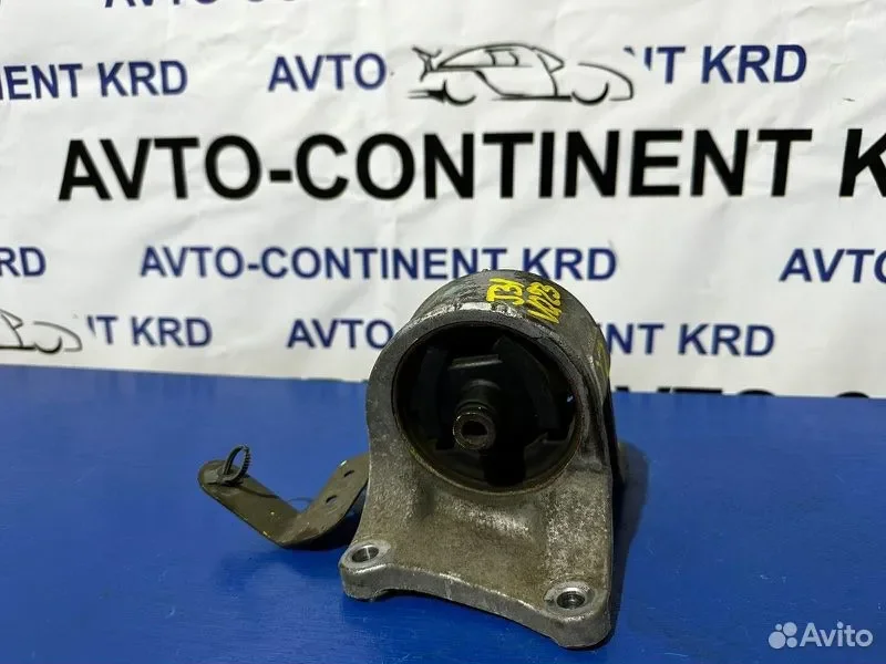 Подушка АКПП Nissan Teana J31 VQ23 - миниатюра 2