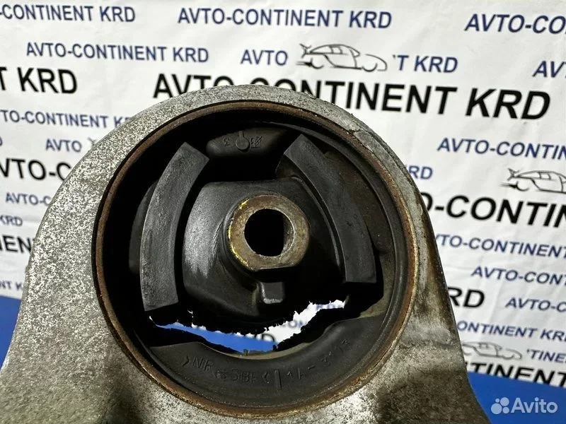 Подушка АКПП Nissan Teana J31 VQ23 - миниатюра 5