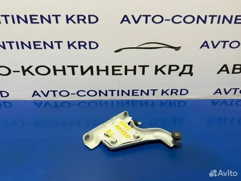 Ролик двери задний левый Toyota Alphard ANH20 2AZ - изображение 1