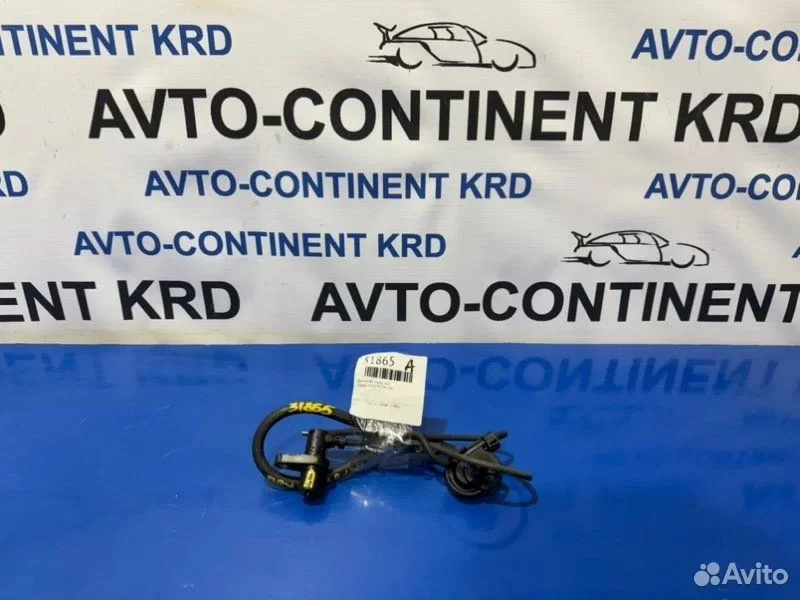 Датчик abs передний левый Toyota Sienta NCP85 1NZ - изображение 1