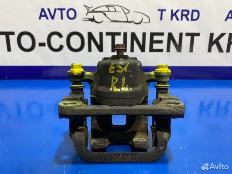 Суппорт тормозной задний левый Nissan Elgrand ME51 - миниатюра 4