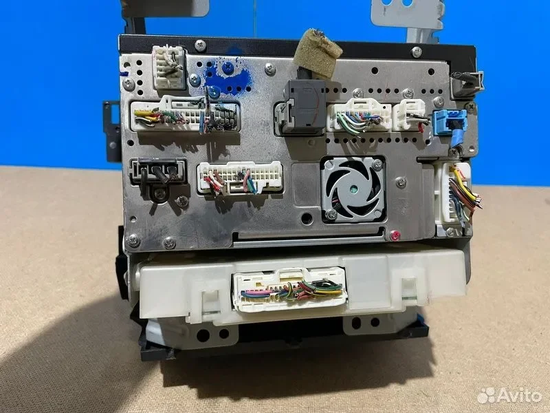 Магнитофон Nissan Teana J32 VQ25 - миниатюра 2