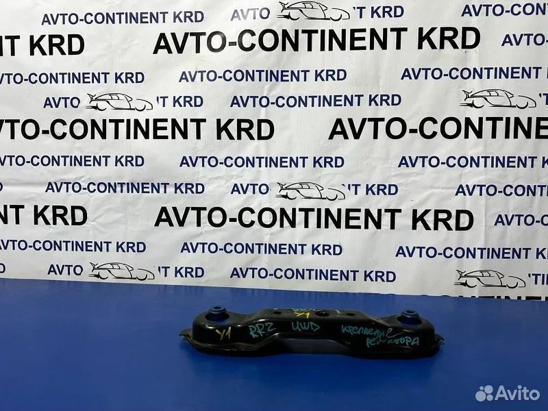 Крепление редуктора Honda Elysion RR2 K24A - изображение 1
