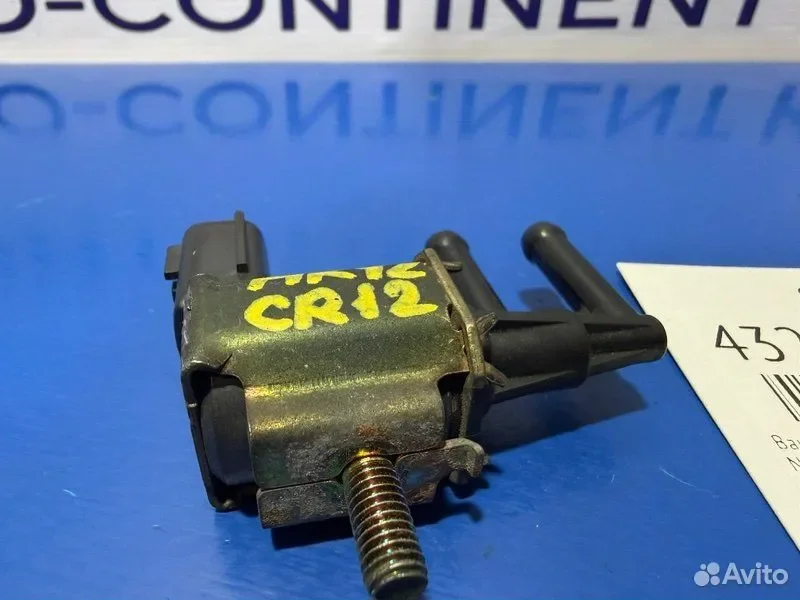 Вакуумный клапан Nissan March AK12 CR12 - изображение 1