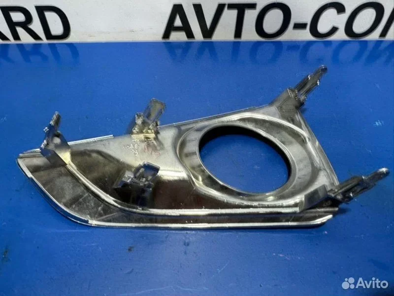 Рамка туманки правая Toyota Mark X GRX130 4GR - миниатюра 6
