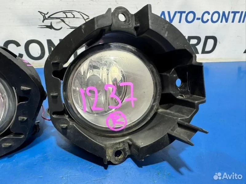 Фара противотуманная Toyota Mark X Zio ANA10 2AZ - миниатюра 4