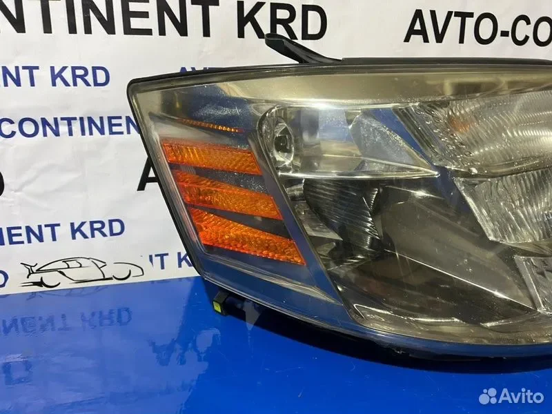 Фара правая Toyota Alphard ANH15 2AZ - миниатюра 4