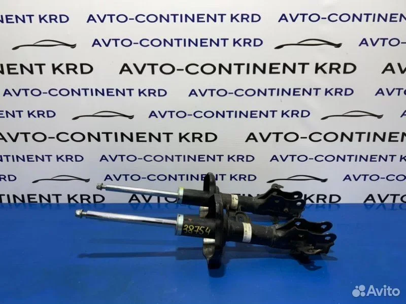 Амортизатор передний Honda Stepwgn RK1 R20A - изображение 1