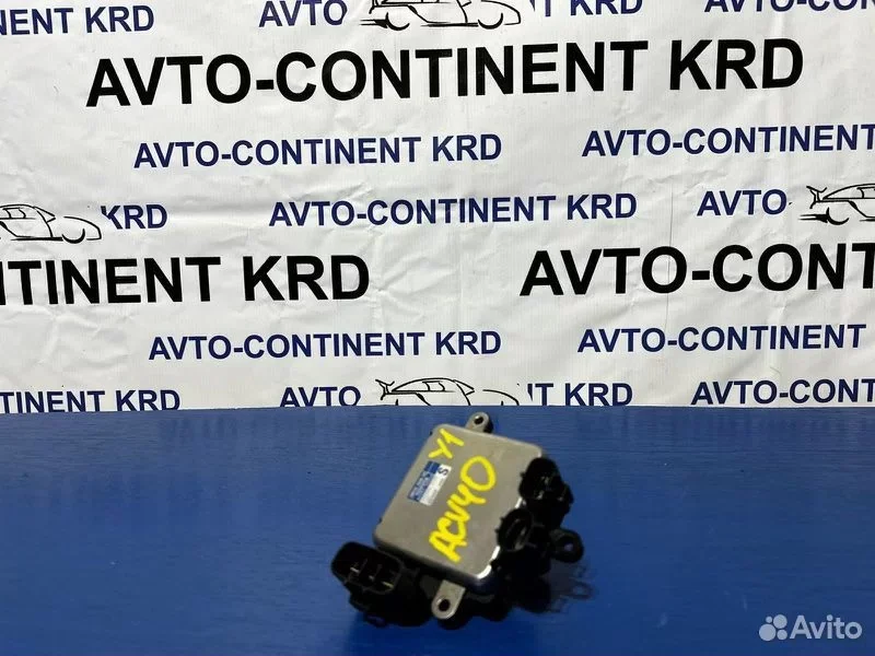 Блок управления радиатором двс Toyota Camry ACV40 - миниатюра 2