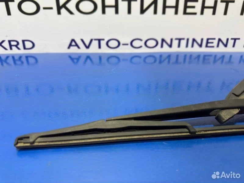 Дворник 5-й двери Nissan Serena TC24 QR20 - миниатюра 4