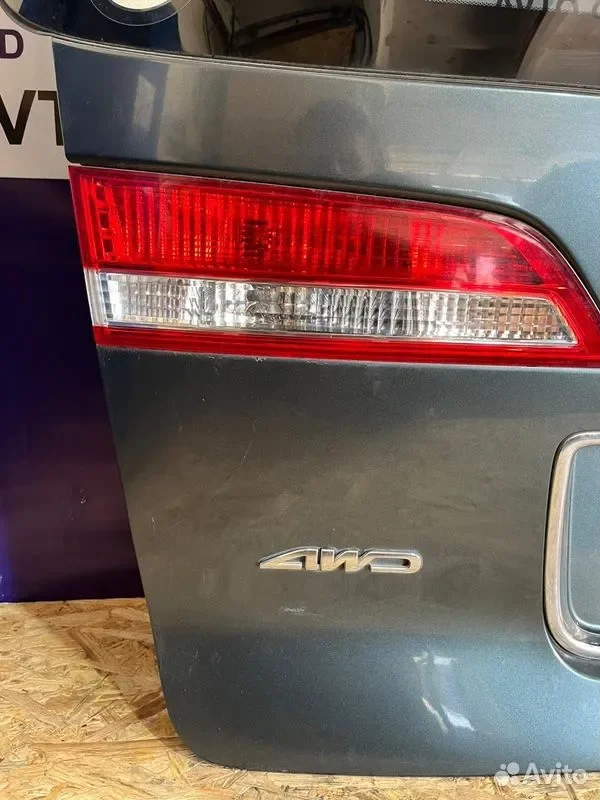 Дверь багажника Honda Elysion RR4 J30A - миниатюра 3