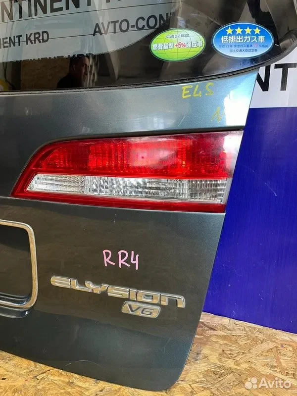 Дверь багажника Honda Elysion RR4 J30A - миниатюра 7