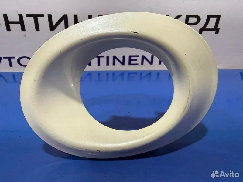 Рамка туманки передняя левая Honda Elysion RR1 - миниатюра 3