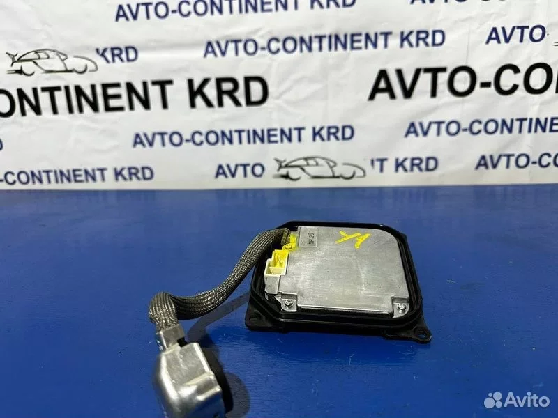 Блок розжига ксенона Toyota Noah AZR60 1AZ - миниатюра 2