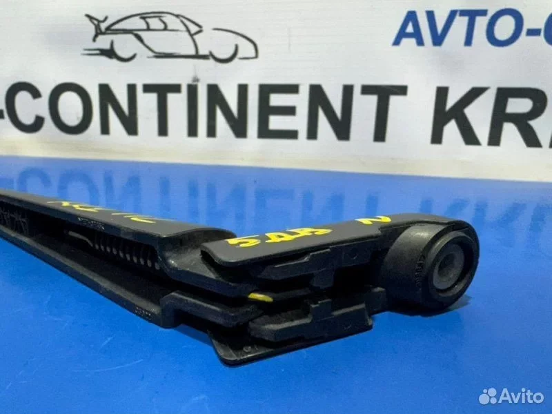 Дворник 5-й двери задний Honda Elysion RR1 K24A - миниатюра 2
