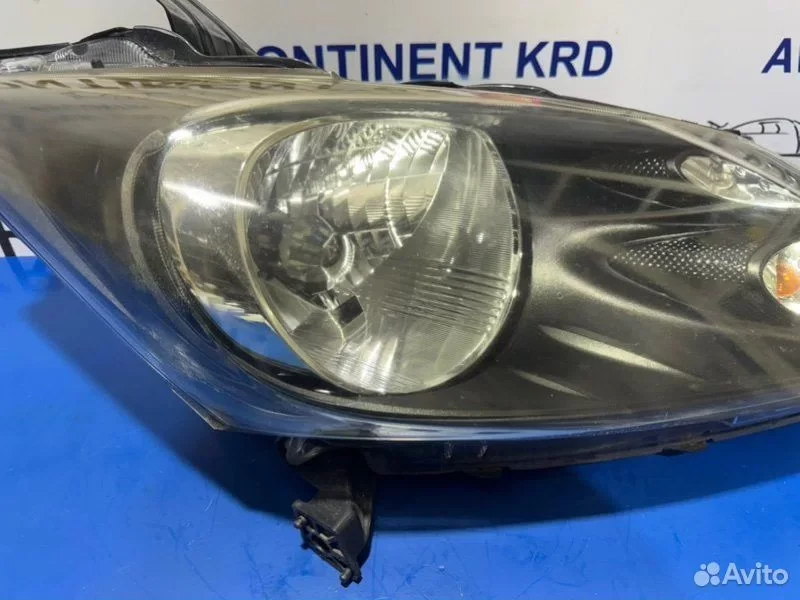Фара правая Honda Freed GB3 L15A - миниатюра 3