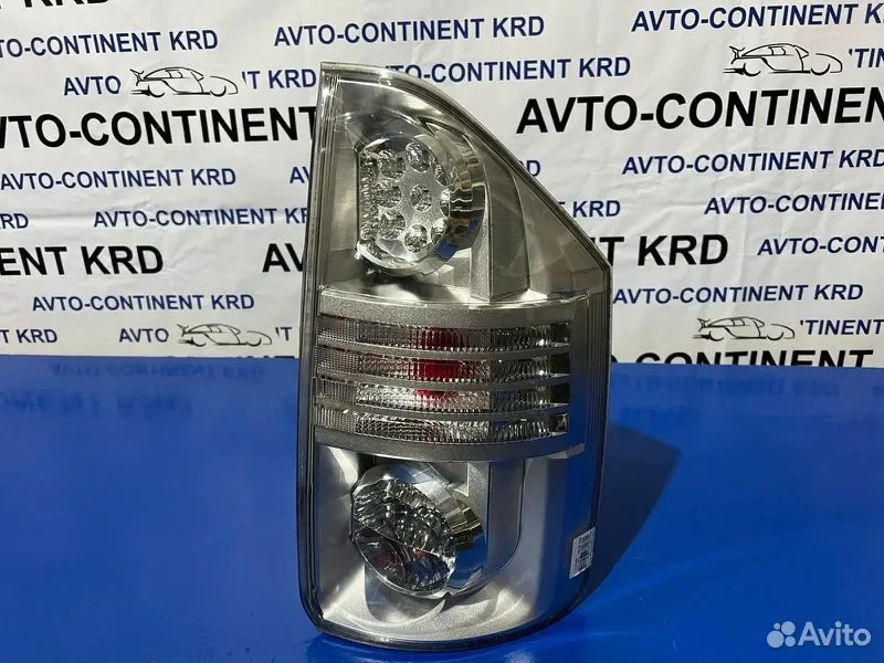 Стоп правый Toyota Voxy ZRR70 3ZR - миниатюра 2