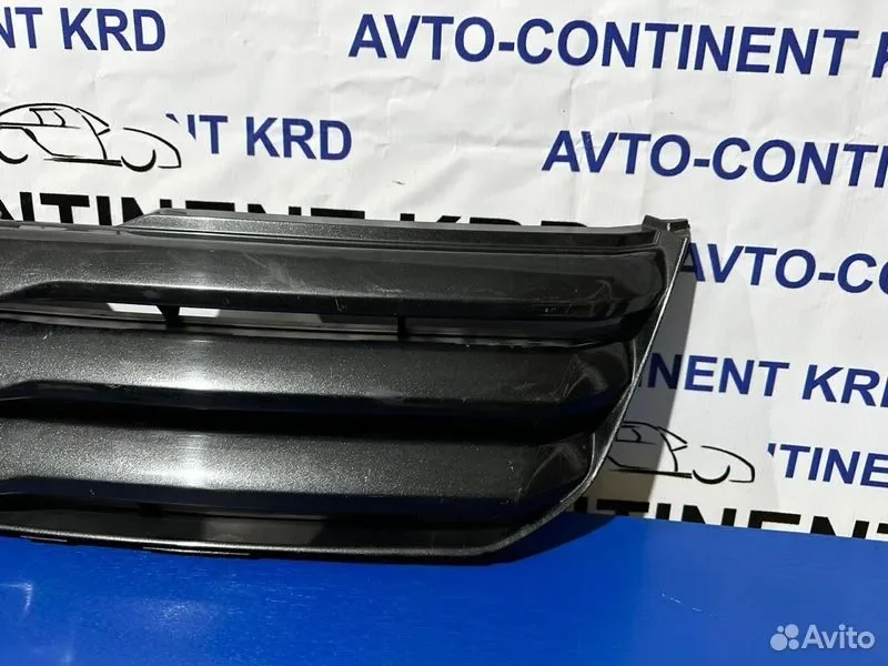 Решетка радиатора Toyota Noah AZR60 1AZ - миниатюра 4