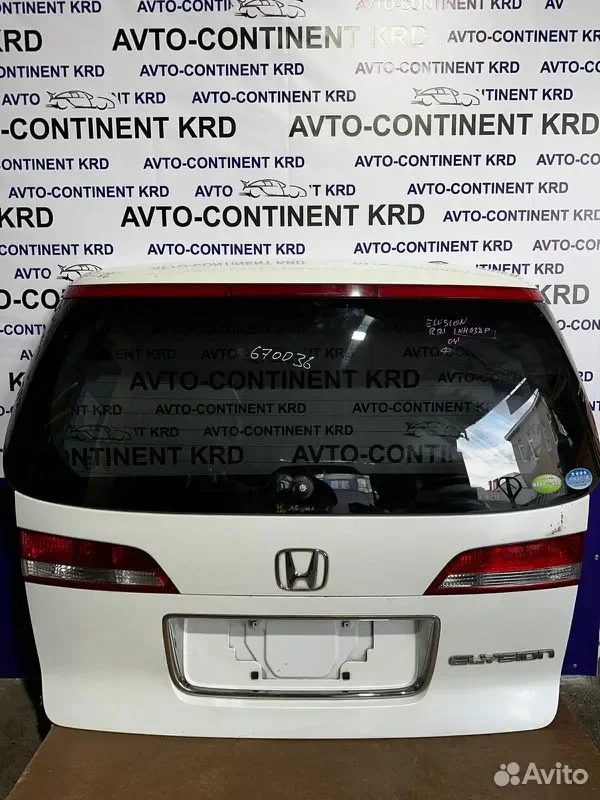 Дверь багажника Honda Elysion RR1 K24A - миниатюра 2