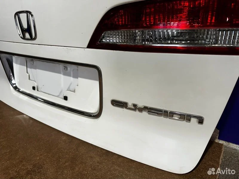 Дверь багажника Honda Elysion RR1 K24A - миниатюра 9