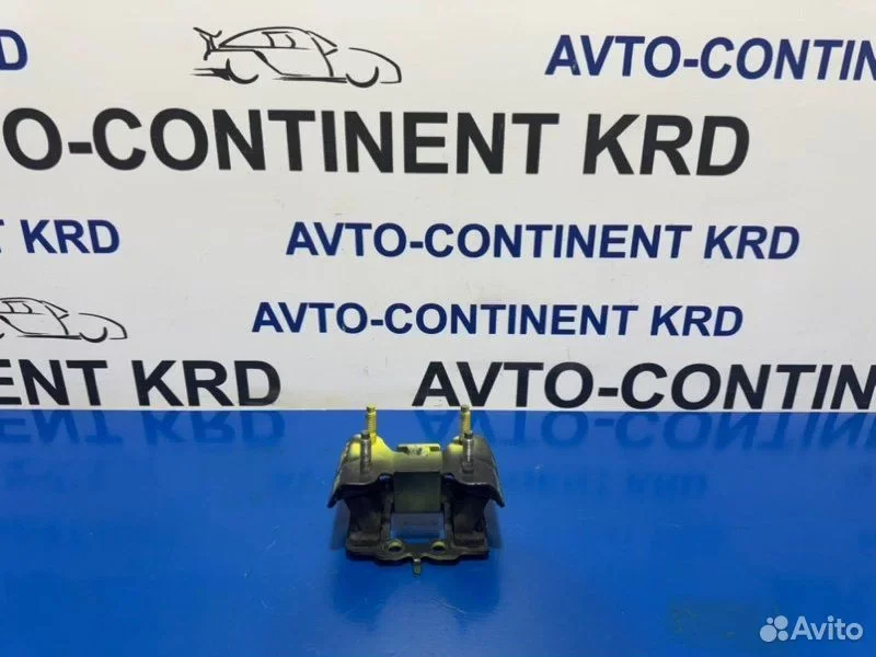 Подушка АКПП Toyota Crown GRS200 4GR - изображение 1