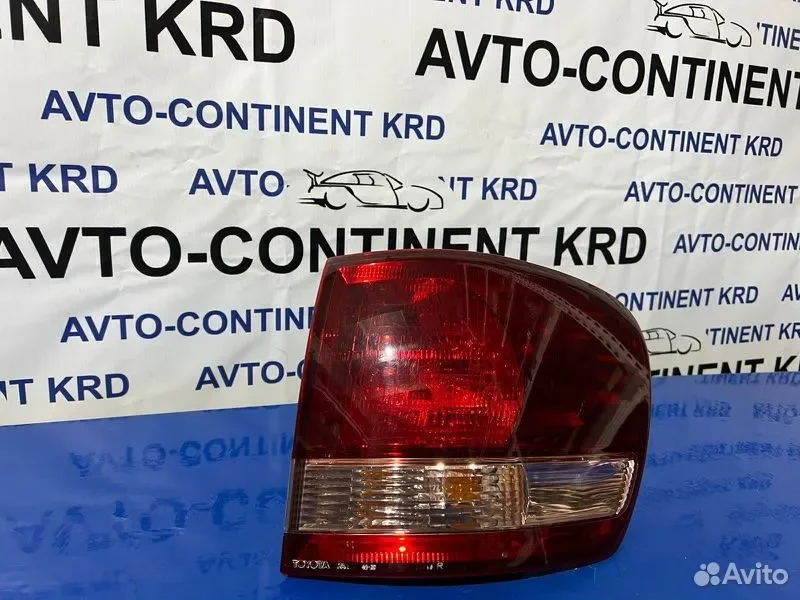 Стоп правый Toyota Ipsum ACM26 2AZ - миниатюра 3