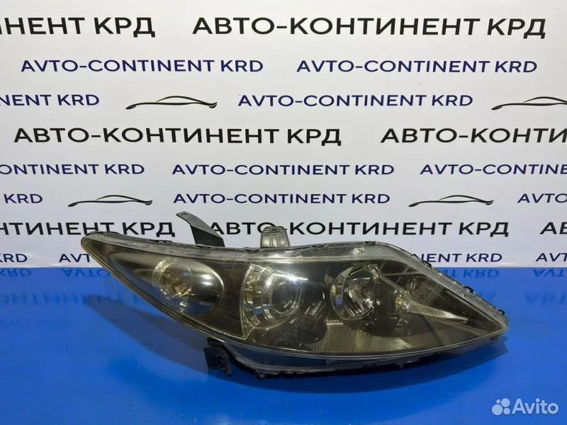 Фара правая Honda Elysion RR1 K24A - изображение 1