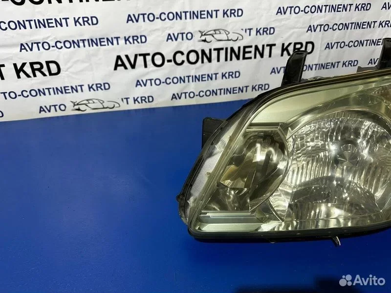 Фара левая Toyota Noah AZR60 1AZ - миниатюра 4
